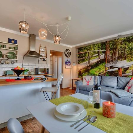ウストシキ・ドルネApartament Zielona Milaアパートメント エクステリア 写真
