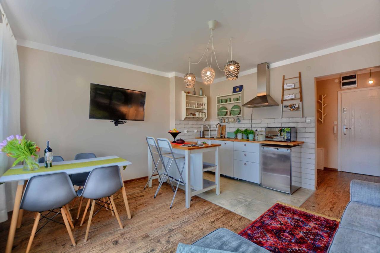 ウストシキ・ドルネApartament Zielona Milaアパートメント エクステリア 写真